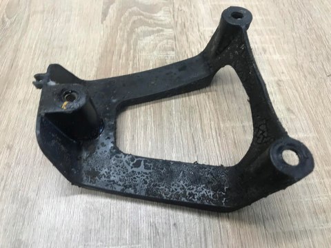 KAWASAKI TG 33 UCHWYT MOCOWANIE STELAŻ KAWASAKI TG 33 UCHWYT MOCOWANIE STELAŻ
