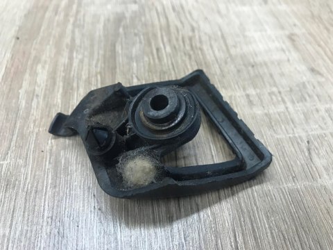 KAWASAKI TG 33 UCHWYT OSŁONA OBUDOWA KAWASAKI TG 33 UCHWYT OSŁONA OBUDOWA