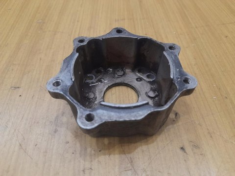 KAWASAKI TH 23 OSŁONA OBUDOWA KORPUS KAWASAKI TH 23 OSŁONA OBUDOWA KORPUS