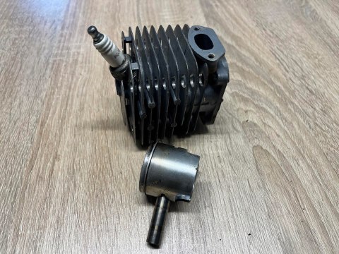 POWERG PCS38Z CYLINDER TŁOK ORYGINAŁ KOMPLET POWERG PCS38Z CYLINDER TŁOK ORYGINAŁ KOMPLET
