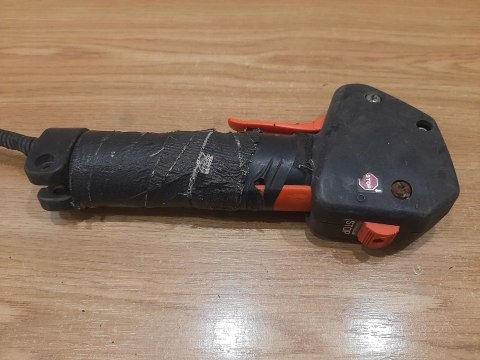 ECHO SRM-2655 RĄCZKA GAZU RĘKOJEŚĆ MANETKA UCHWYT ECHO SRM-2655 RĄCZKA GAZU RĘKOJEŚĆ MANETKA UCHWYT