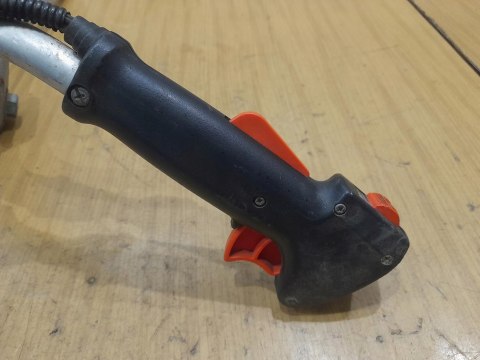ECHO SRM-3155 RĄCZKA GAZU MANETKA RĘKOJEŚĆ UCHWYT ECHO SRM-3155 RĄCZKA GAZU MANETKA RĘKOJEŚĆ UCHWYT