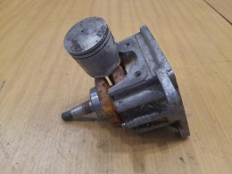 ECHO SRM-330ES KARTER OBUDOWA WAŁ KORBOWY KPL