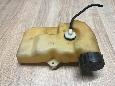 KAWASAKI TG 20 ZBIORNIK PALIWA BAK KAWASAKI TG 20 ZBIORNIK PALIWA BAK