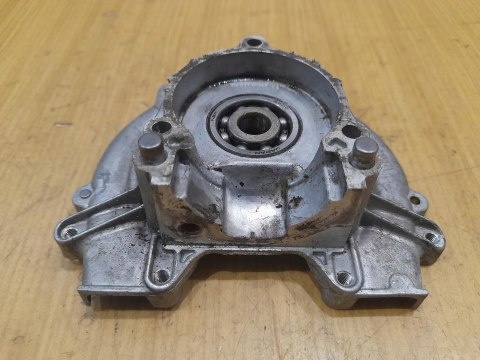 KAWASAKI TG 24 KARTER OBUDOWA SILNIKA KORPUS KAWASAKI TG 24 KARTER OBUDOWA SILNIKA KORPUS