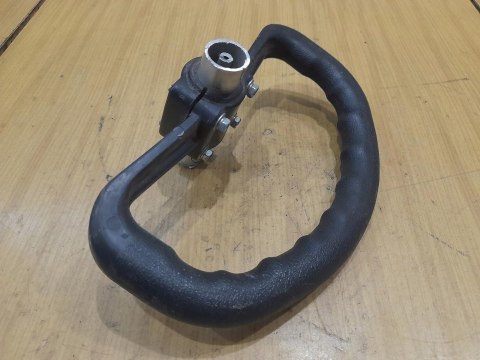 KAWASAKI TG 24 RĄCZKA RĘKOJEŚĆ UCHWYT KAWASAKI TG 24 RĄCZKA RĘKOJEŚĆ UCHWYT