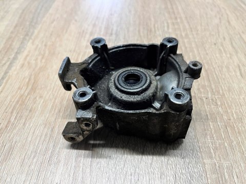 KAWASAKI TG 33 KARTER OBUDOWA SILNIKA POŁÓWKA KAWASAKI TG 33 KARTER OBUDOWA SILNIKA POŁÓWKA