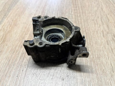 KAWASAKI TG 33 KARTER OBUDOWA SILNIKA POŁÓWKA KAWASAKI TG 33 KARTER OBUDOWA SILNIKA POŁÓWKA