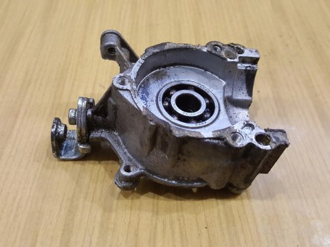 KAWASAKI TG 33 KARTER OBUDOWA SILNIKA POŁÓWKA KAWASAKI TG 33 KARTER OBUDOWA SILNIKA POŁÓWKA
