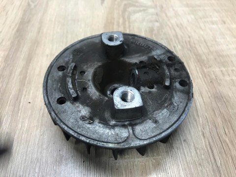 KAWASAKI TG 33 MAGNETO KOŁO MAGNESOWE KAWASAKI TG 33 MAGNETO KOŁO MAGNESOWE