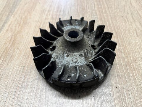 KAWASAKI TG 33 MAGNETO KOŁO MAGNESOWE KAWASAKI TG 33 MAGNETO KOŁO MAGNESOWE