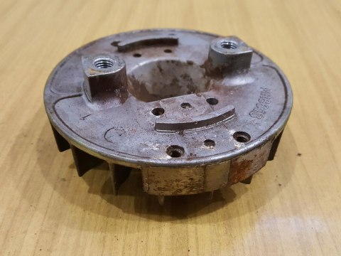 KAWASAKI TG 33 MAGNETO KOŁO MAGNESOWE KAWASAKI TG 33 MAGNETO KOŁO MAGNESOWE