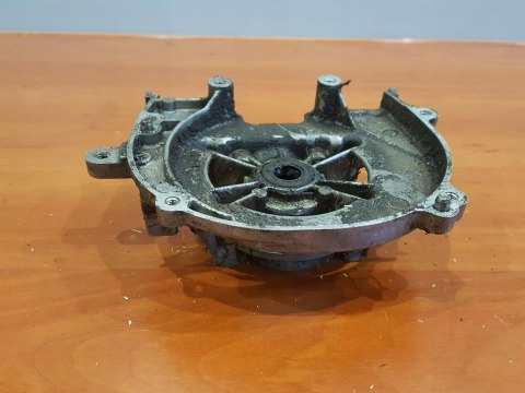 STIHL FS 86 KARTER OBUDOWA SILNIKA BLOK POŁÓWKA STIHL FS 86 KARTER OBUDOWA SILNIKA BLOK POŁÓWKA