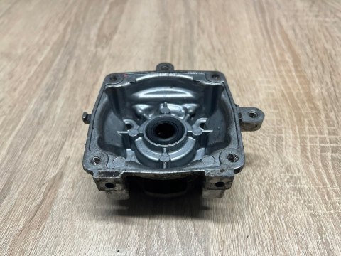 STIHL FS 86 KARTER OBUDOWA SILNIKA BLOK POŁÓWKA STIHL FS 86 KARTER OBUDOWA SILNIKA BLOK POŁÓWKA