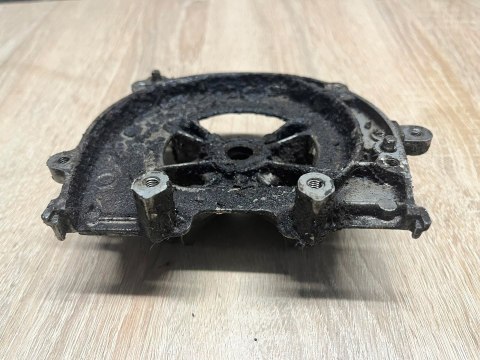 STIHL FS 86 KARTER OBUDOWA SILNIKA BLOK POŁÓWKA STIHL FS 86 KARTER OBUDOWA SILNIKA BLOK POŁÓWKA