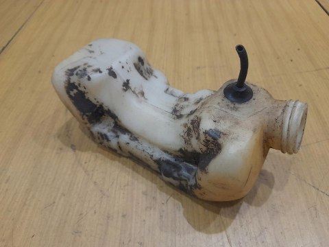 ECHO SRM-250E ZBIORNIK PALIWA BAK ECHO SRM-250E ZBIORNIK PALIWA BAK