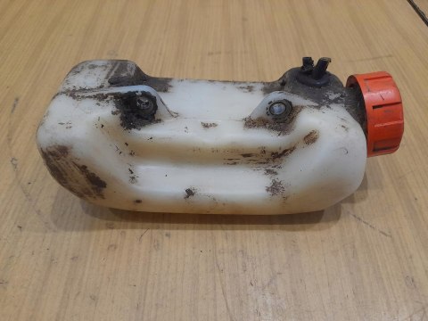 ECHO SRM-250SI ZBIORNIK PALIWA BAK ECHO SRM-250SI ZBIORNIK PALIWA BAK