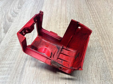 KAWASAKI TG 18 OSŁONA OBUDOWA POKRYWA KORPUS KAWASAKI TG 18 OSŁONA OBUDOWA POKRYWA KORPUS