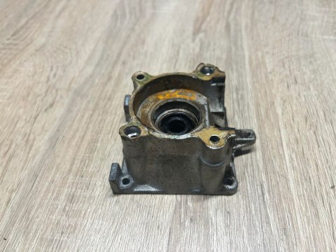 KAWASAKI TG 20 KARTER OBUDOWA SILNIKA KORPUS KAWASAKI TG 20 KARTER OBUDOWA SILNIKA KORPUS
