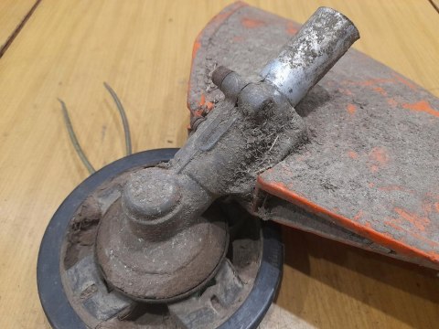 ECHO SRM-2300 ZBIORNIK PALIWA BAK ECHO SRM-2300 ZBIORNIK PALIWA BAK