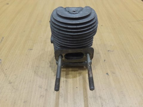 KAWASAKI TF22 CYLINDER TŁOK ORYGINAŁ KOMPLET KAWASAKI TF22 CYLINDER TŁOK ORYGINAŁ KOMPLET