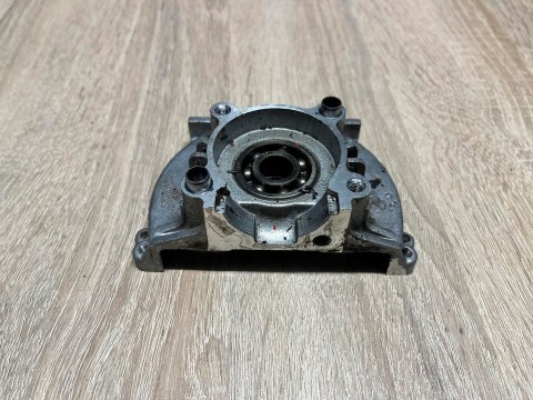 KAWASAKI TG 18 KARTER OBUDOWA SILNIKA KORPUS KAWASAKI TG 18 KARTER OBUDOWA SILNIKA KORPUS