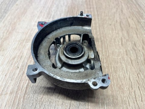 KAWASAKI TG 18 KARTER OBUDOWA SILNIKA KORPUS KAWASAKI TG 18 KARTER OBUDOWA SILNIKA KORPUS