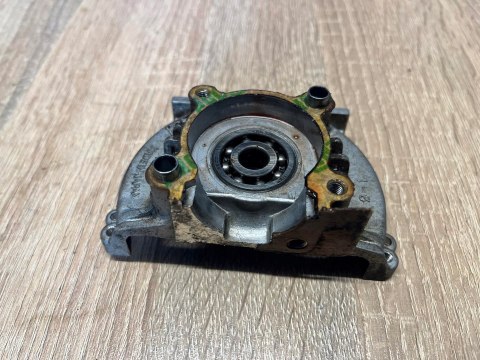 KAWASAKI TG 18 KARTER OBUDOWA SILNIKA KORPUS KAWASAKI TG 18 KARTER OBUDOWA SILNIKA KORPUS