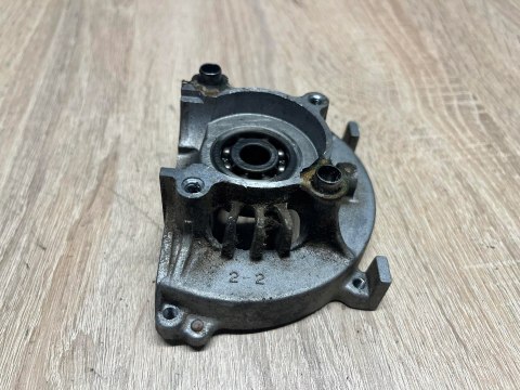 KAWASAKI TG 18 KARTER OBUDOWA SILNIKA KORPUS KAWASAKI TG 18 KARTER OBUDOWA SILNIKA KORPUS