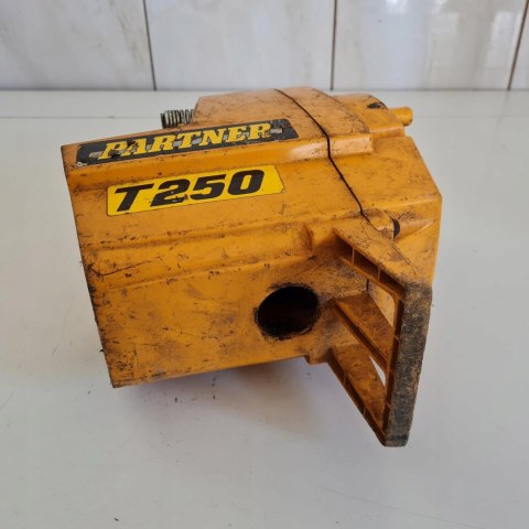 PARTNER T250 OSŁONA OBUDOWA KORPUS PARTNER T250 OSŁONA OBUDOWA KORPUS