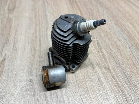 STIHL FS 80 CYLINDER TŁOK KOMPLET STIHL FS 80 CYLINDER TŁOK KOMPLET