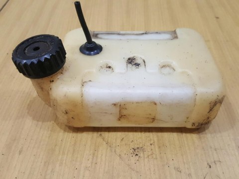 ECHO SRM-200 ZBIORNIK PALIWA BAK ECHO SRM-200 ZBIORNIK PALIWA BAK