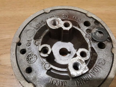 KAWASAKI TD 40 MAGNETO KOŁO MAGNESOWE KAWASAKI TD 40 MAGNETO KOŁO MAGNESOWE