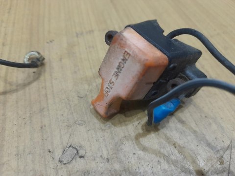 KAWASAKI TD 40 WŁĄCZNIK PRZEŁĄCZNIK PRZYCISK KAWASAKI TD 40 WŁĄCZNIK PRZEŁĄCZNIK PRZYCISK