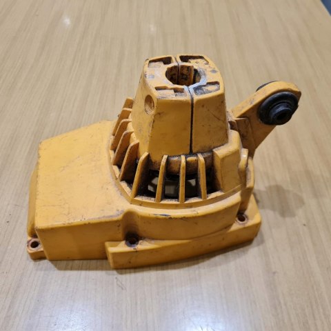 PARTNER T221 OSŁONA OBUDOWA SZARPAK STARTER KORPUS PARTNER T221 OSŁONA OBUDOWA SZARPAK STARTER KORPUS