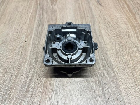 STIHL FS 74 KARTER OBUDOWA SILNIKA BLOK POŁÓWKA STIHL FS 74 KARTER OBUDOWA SILNIKA BLOK POŁÓWKA