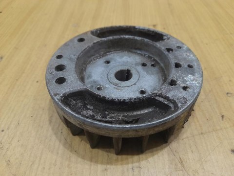 ECHO SRM 302 BDX MAGNETO KOŁO MAGNESOWE ECHO SRM 302 BDX MAGNETO KOŁO MAGNESOWE