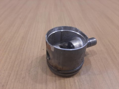 ECHO SRM 310 CYLINDER TŁOK ORYGINAŁ KOMPLET ECHO SRM 310 CYLINDER TŁOK ORYGINAŁ KOMPLET