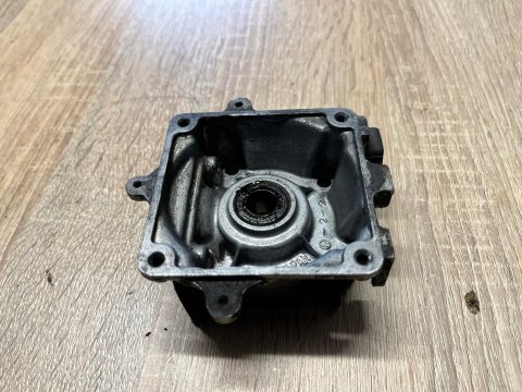 KAWASAKI TD 33 KARTER OBUDOWA SILNIKA KORPUS KAWASAKI TD 33 KARTER OBUDOWA SILNIKA KORPUS