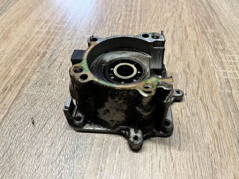 KAWASAKI TD 33 KARTER OBUDOWA SILNIKA KORPUS KAWASAKI TD 33 KARTER OBUDOWA SILNIKA KORPUS