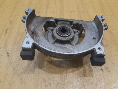 KAWASAKI TD 33 KARTER OBUDOWA SILNIKA KORPUS KAWASAKI TD 33 KARTER OBUDOWA SILNIKA KORPUS