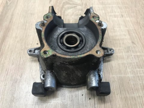 KAWASAKI TD 40 KARTER OBUDOWA SILNIKA KORPUS KAWASAKI TD 40 KARTER OBUDOWA SILNIKA KORPUS