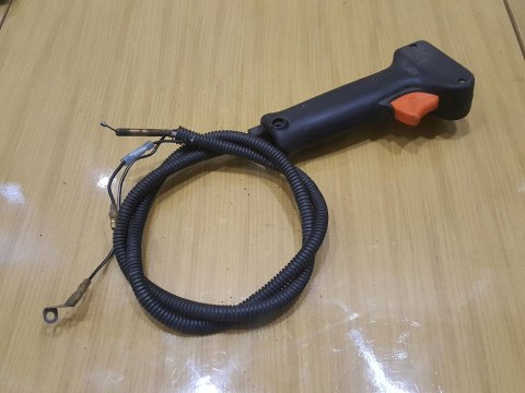 STIHL FS 66 RĄCZKA MANETKA GAZU UCHWYT OBUDOWA STIHL FS 66 RĄCZKA MANETKA GAZU UCHWYT OBUDOWA