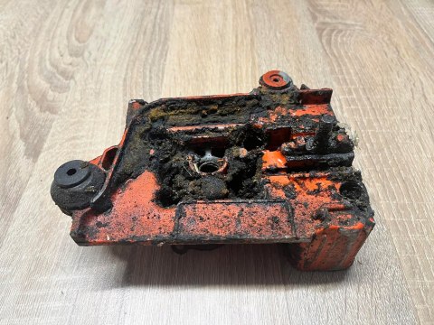 DOLMAR PS-341 KARTER OBUDOWA SILNIKA BLOK KORPUS DOLMAR PS-341 KARTER OBUDOWA SILNIKA BLOK KORPUS
