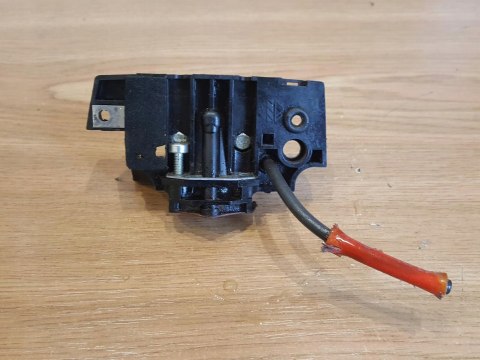 DOLMAR PS-341 PODSTAWA KRÓCIEC MOCOWANIE GAŹNIKA DOLMAR PS-341 PODSTAWA KRÓCIEC MOCOWANIE GAŹNIKA