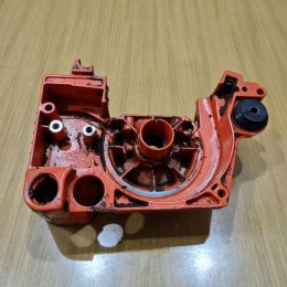 DOLMAR PS-33 KARTER OBUDOWA SILNIKA POŁÓWKA