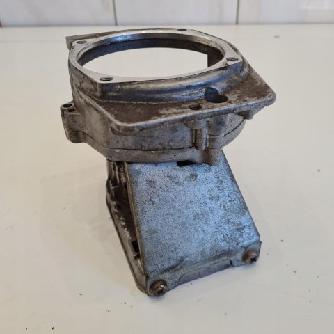KAAZ T140 KARTER OBUDOWA SILNIKA KORPUS KAAZ T140 KARTER OBUDOWA SILNIKA KORPUS