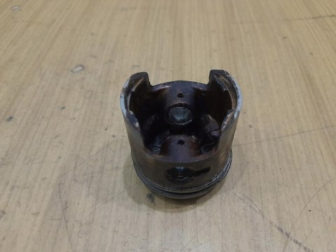 DOLMAR MS-4200E CYLINDER TŁOK ORYGINAŁ KOMPLET DOLMAR MS-4200E CYLINDER TŁOK ORYGINAŁ KOMPLET