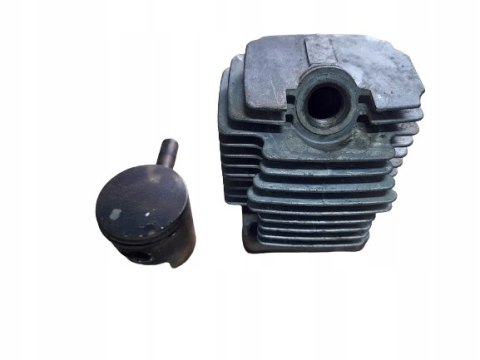 DOLMAR MS-4215 CYLINDER TŁOK ORYGINAŁ KOMPLET DOLMAR MS-4215 CYLINDER TŁOK ORYGINAŁ KOMPLET
