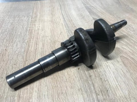 KAAZ LM 530 WAŁ KORBOWY KAAZ LM 530 WAŁ KORBOWY
